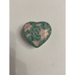 Lovely Small Heart Shaped Otagiri Serenade Flowered Porcelain Trinket box dish